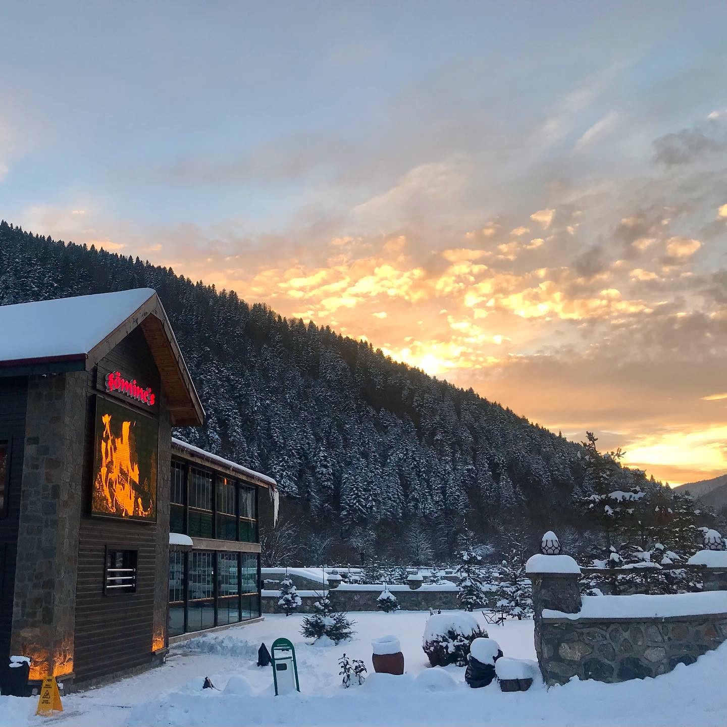 Abant Şömine's Otel